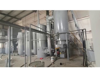 工業(yè)垃圾熱解焚燒爐安裝現(xiàn)場(chǎng)