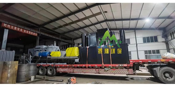 醫(yī)療垃圾焚燒爐與水處理整套設(shè)備發(fā)貨