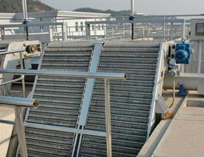 全自動(dòng)機(jī)械格柵